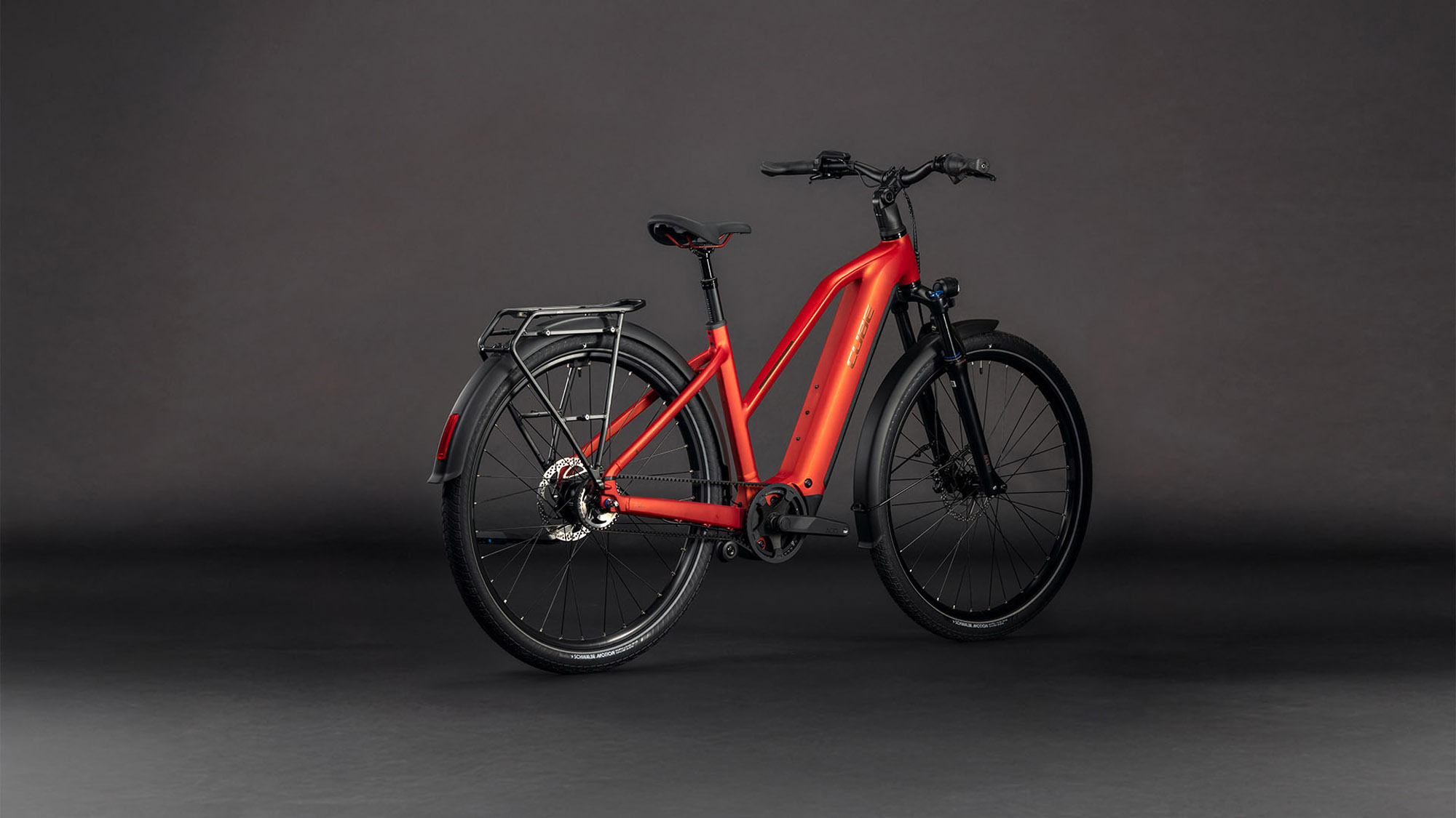 Cube Touring Hybrid Comfort SLX 800 chilli´n´chrome Trapeze – Bild 6