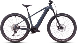 Cube Reaction Hybrid SLX 800